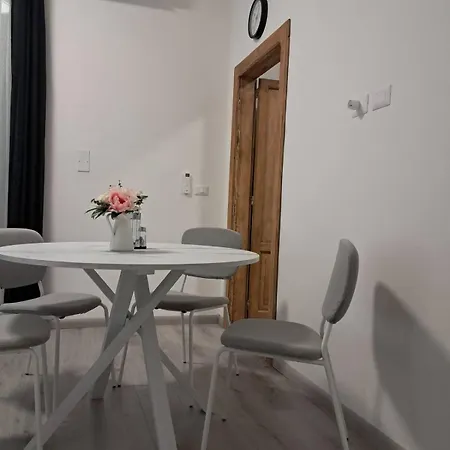 Bianco Appartamento